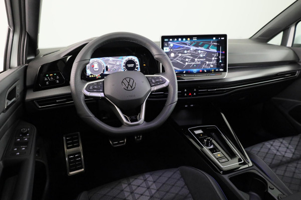 Volkswagen GOLF Variant R-Line-Edition 1.5 eTSI 85 kW / 116 pk Variant 7 v ersn. DSG