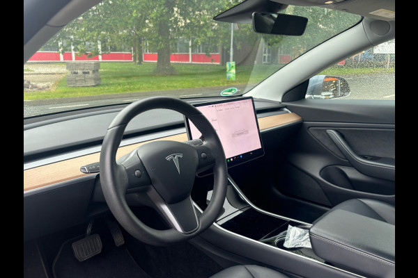 Tesla Model 3 BWJ 2020 351PK Long Range 75 kWh | AWD | LEER | CLIMA | CAMERA A | CARPLAY | NAVI | CRUISE | AUTOPILOOT