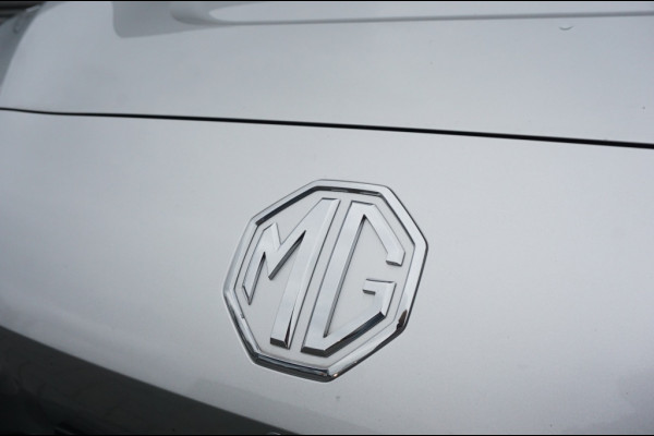 MG 4 Luxury 64 kWh AUTOMAAT 360CAM | NAVI | CARPLAY | 2K SUBSIDIE!