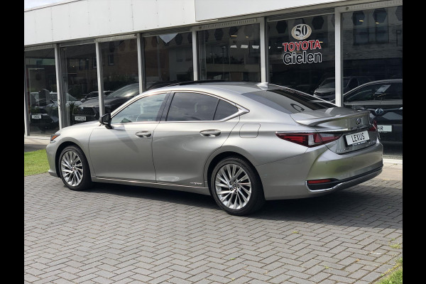 Lexus ES 300h President Line | Schuifdak, 360 Camera, Mark Levinson, Stuurverwarming, Stoelventilatie, Geheugenfunctie, Leer, Alle opties