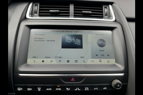 Jaguar E-Pace R-Dynamic P250 Panorama Carplay Camera Parksens BTW