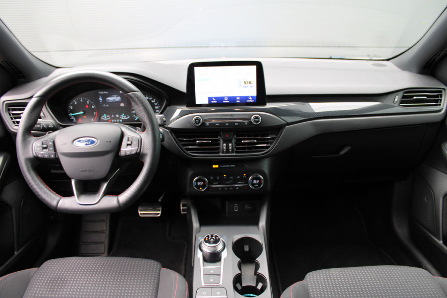 Ford Focus 1.5 Ecoboost 182PK ST Line | Automaat | Adaptieve Cruise | Winterpack | Navigatie | Led | 18 Inch