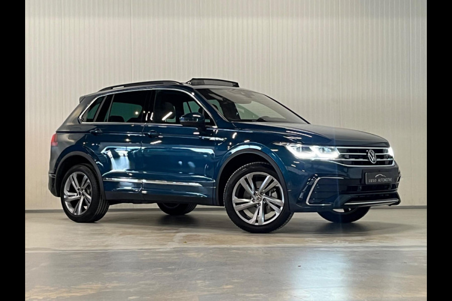 Volkswagen Tiguan 2.0 TSI 4 Motion 3x R-Line | PANO | VIRTUAL DASH | TREKHAAK | CAMERA | LED