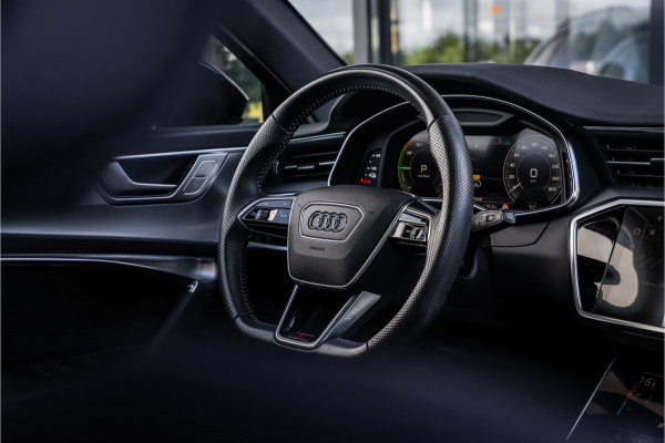 Audi A6 Avant 55 TFSI e quattro 2x S-Line - Panorama l B&O l Matrix l Elec trekhaak