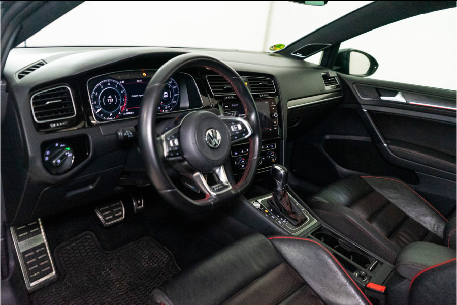 Volkswagen Golf 2.0 TSI GTI Performance 230PK | Pano | Virtual | Leder&Memory | DynAudio | BOMVOL! 12 MND Garantie!