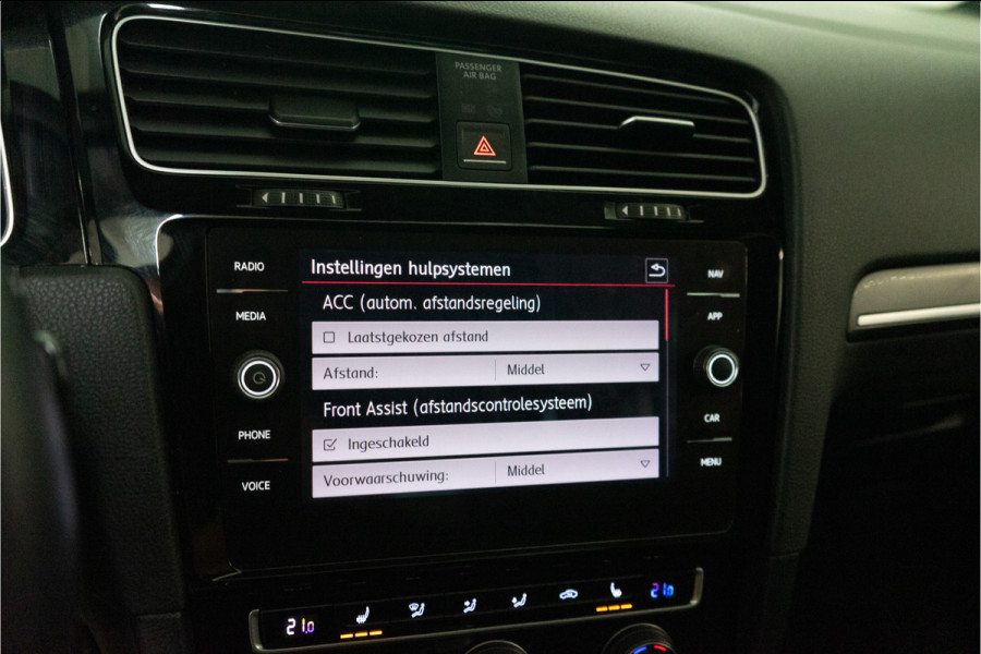 Volkswagen Golf 2.0 TSI GTI Performance 230PK | Pano | Virtual | Leder&Memory | DynAudio | BOMVOL! 12 MND Garantie!