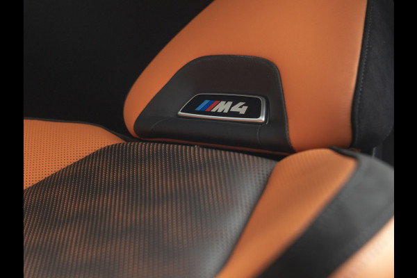 BMW 4 Serie Coupé M4 xDrive Competition - Facelift - Volleder - Carbon Fibre Interieur - LCI