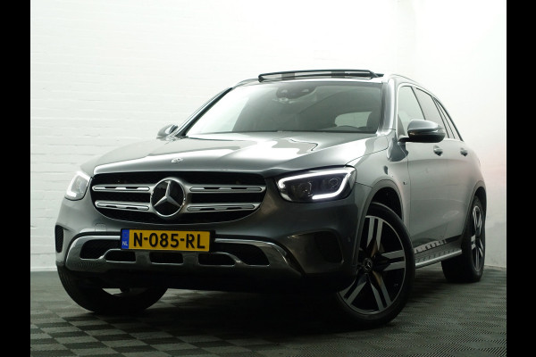 Mercedes-Benz GLC 300e 4MATIC AMG Premium Plus Aut- Panodak I Burmester I Sfeerverlichting I Xenon led I Treeplanken I Ada Cruise