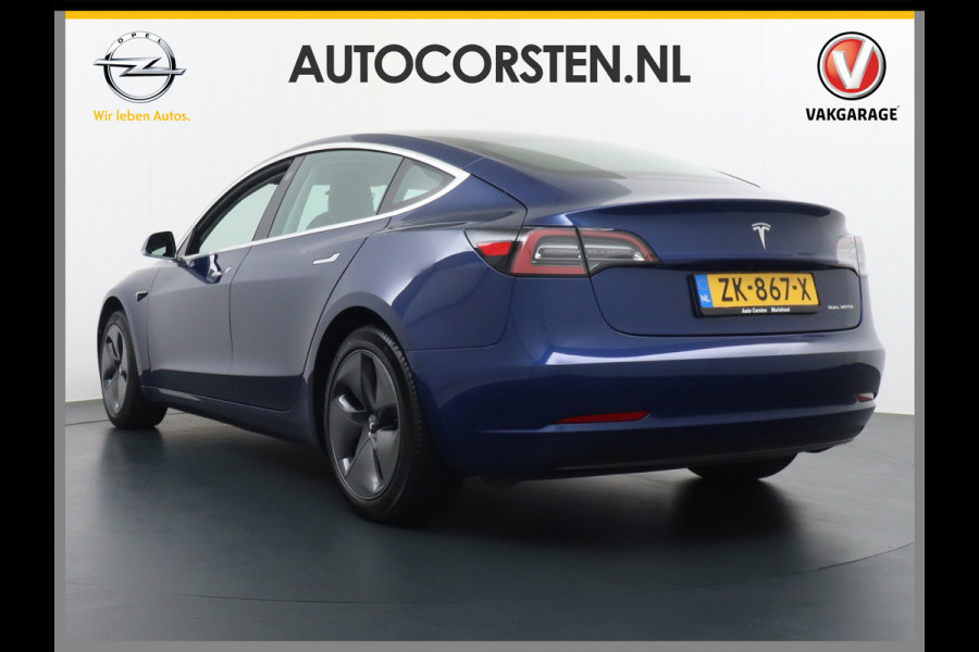 Tesla Model 3 SR+ Standard RWD Plus 325PK AutoPilot 2.5 Leer Premium-l.s. PanoDak Adaptive cruise 18" Camera's Elektr.-Stuur+Stoelen+Spiegels+ WIFI Ecc Navigatiesysteem full map LED Comfortstoel(en) ACC Dual-ECC DAB Voorverwarmen interieur via App Keyless via Telefoonsleutel One-Pedal-Drive Origin. NLse auto ! 1e eigenaar lease