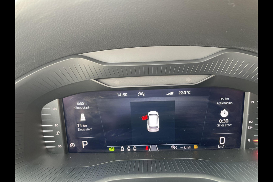 Škoda Karoq 1.5 TSI 150pk DSG Style | Navigatie | Apple Carplay/Android Auto | Parkeersensoren | Camera | Adaptive Cruise Control | Elektrische achterklep | Wegklapbare trekhaak | Stoel- en stuurverwarming | Ledverlichting | Virtual Cockpit | Climate Control