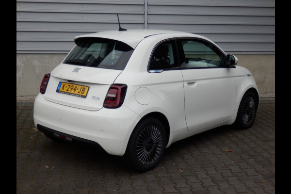 Fiat 500E Icon Business Launch Edition 42kWh 118PK