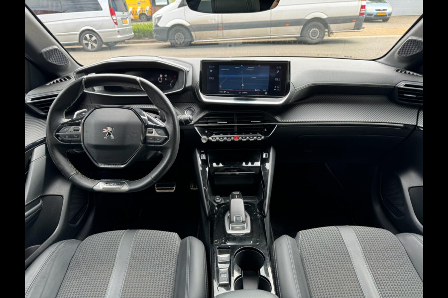 Peugeot 208 1.2 GT-line LED Pano Carplay 360 Camera Keyless