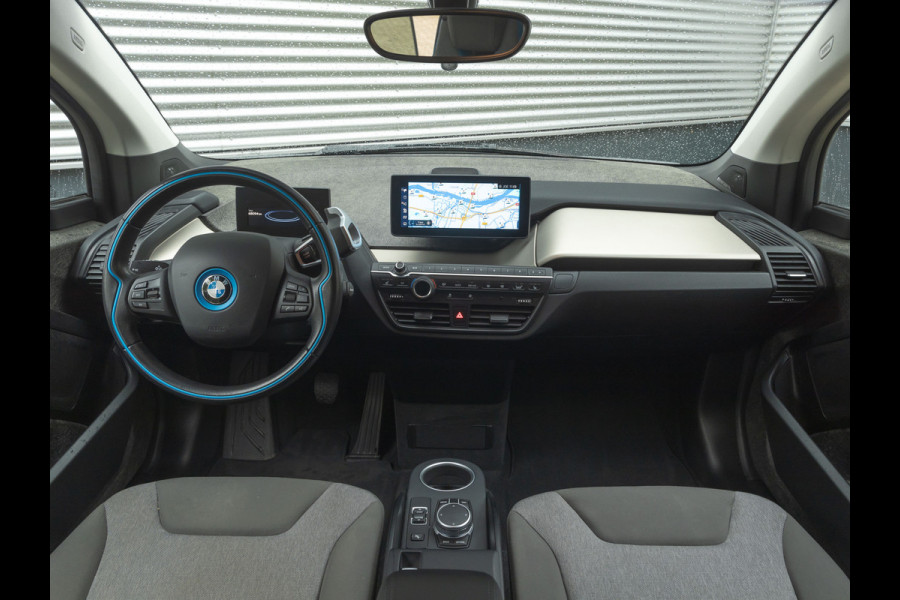 BMW i3 i3S 120Ah - Camera - Harman Kardon - Stoelverwarming