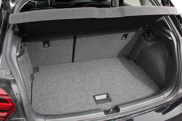 Volkswagen Polo 1.0 TSI 110pk DSG Highline Plus | Navigatie | Apple Carplay/Android Auto | Climate Control | Adaptive Cruise Control | Parkeer sensoren | stoelverwarming