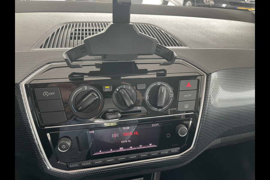 Volkswagen up! 1.0 // Nieuwe auto op kenteken // Airco - Radio/DAB/TEL/USB/AUX - CD+AB - Rijstr.-S - LED