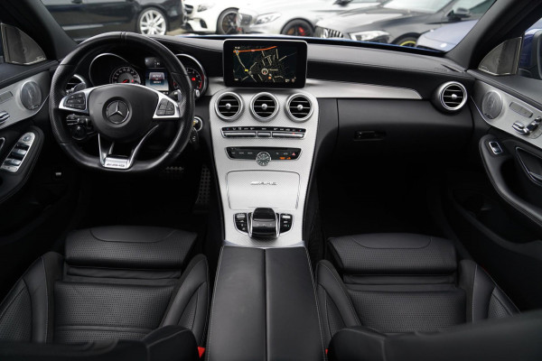 Mercedes-Benz C-Klasse Estate 63 AMG Edition 1 | Panorama | Burmester | IWC | Sfeerverlichting | Dealer onderhouden | Stuur assist
