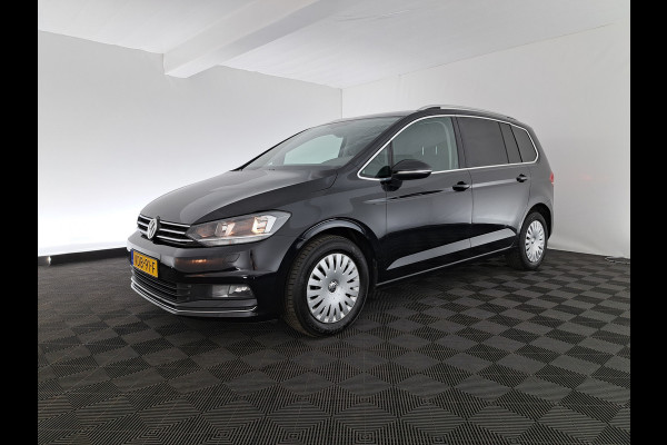 Volkswagen Touran 2.0 TDI 150pk Highline Aut. *ADAPTIVE-CRUISE | NAVI-FULLMAP | KEYLESS | DAB+ | COMFORT-SEATS | ECC*