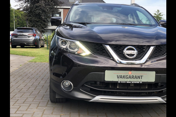 Nissan QASHQAI 1.2 DIG-T Automaat Tekna | Trekhaak, Leer, Panoramadak, Stoelverwarming, 360 camera, Dodehoekherkenning, Navigatie