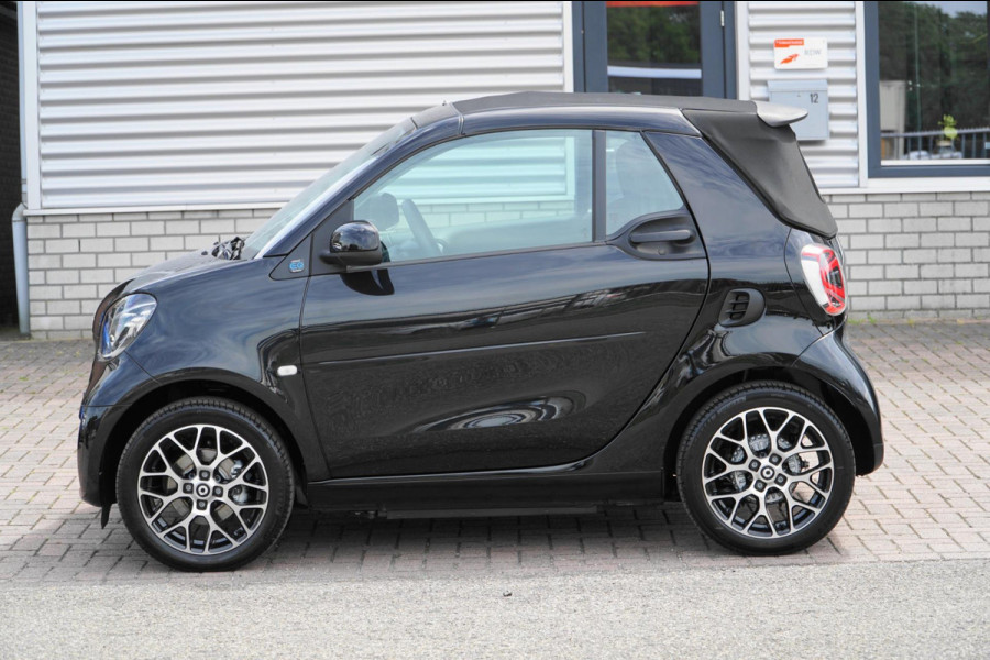 Smart Fortwo cabrio EQ Essential 18 kWh