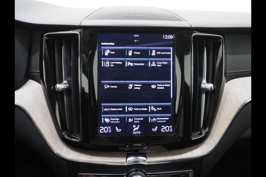 Volvo XC60 2.0 Recharge T6 AWD Inscription | Panoramadak | Pilot Assist | Harman Kardon | Stoel Koel/Verwarming | 360 | Keyless