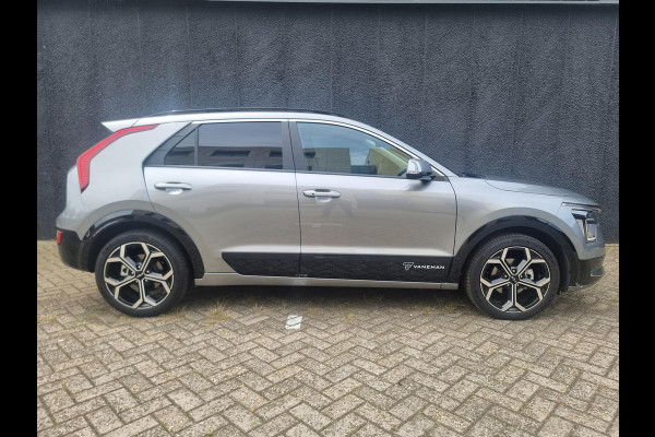 Kia Niro 1.6 GDi Hybrid ExecutiveLine Automaat | Schuif-/Kanteldak | Leder | Harman/Kardon | 18” Velgen | Stoelverkoeling | Camera | Navi | Stuur-/Stoelverwarming | Clima | Key-Less | Apple CarPlay/Android Auto | PDC | Cruise | LED |