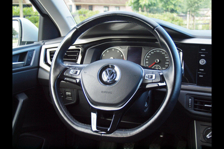 Volkswagen Polo 1.0 TSI Comfortline | Apple Carplay | Cruise Control | Navi | Airco | 16 inch |