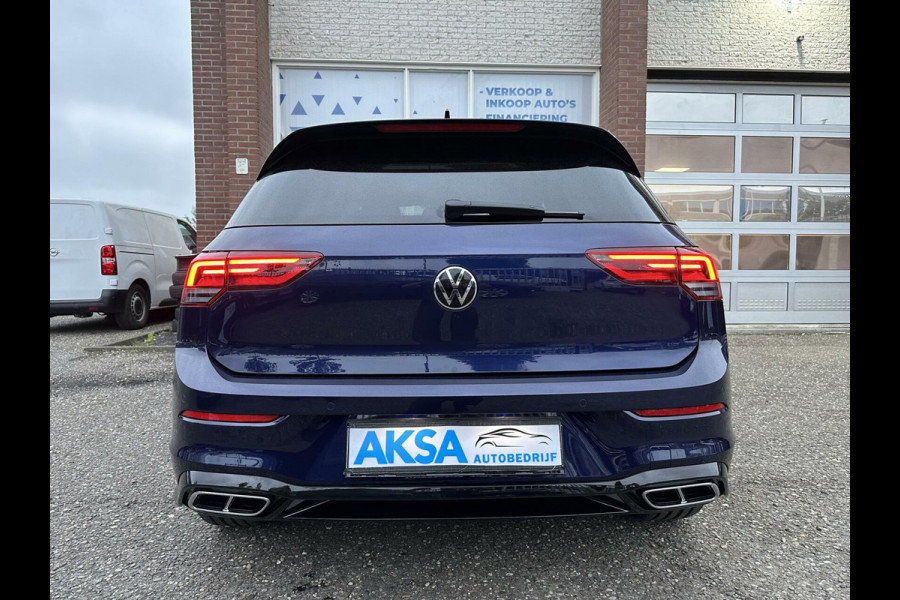 Volkswagen Golf 1.5 eTSI 2x R-Line DSG/Sfeerverlichting/Stuurvw/Blindspot/18inch/Stoelvw voor&achter/Fabrieksgarantie/ACC/Lane Assist