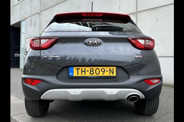 Kia Stonic 1.0 T-GDi 120 PK ComfortPlusLine Navigator | Camera | Apple CarPlay/Android Auto | 17” Velgen | Navi | PDC | Cruise | LED |