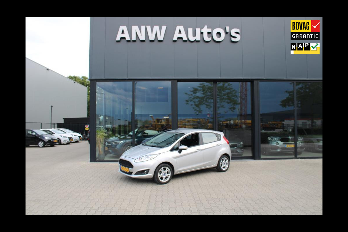 Ford Fiesta 1.0 Style Ultimate PDC/Cruise controle Rijklaar met Bovag garantie