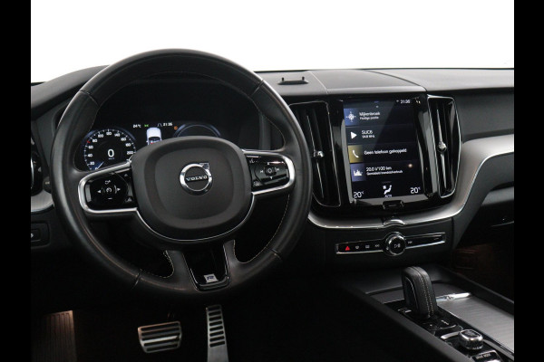 Volvo XC60 2.0 Recharge T8 AWD R-Design | Panorama | Camera |