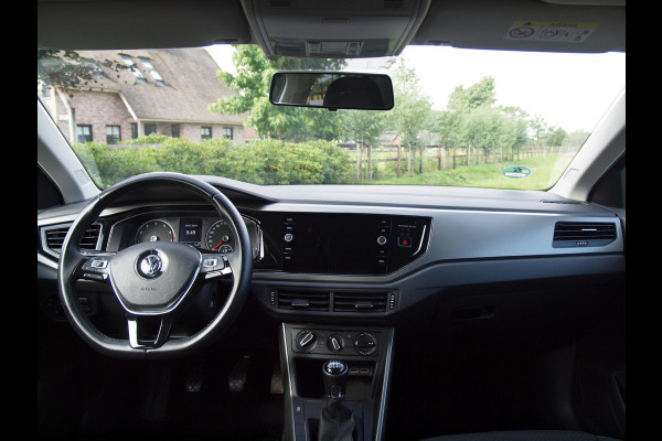 Volkswagen Polo 1.0 TSI Comfortline | Apple Carplay | Cruise Control | Navi | Airco | 17 inch |