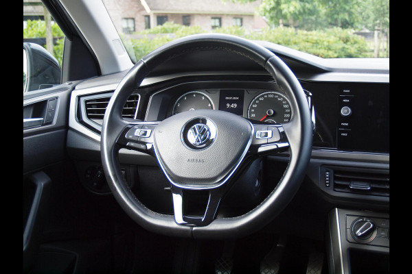 Volkswagen Polo 1.0 TSI Comfortline | Apple Carplay | Cruise Control | Navi | Airco | 17 inch |