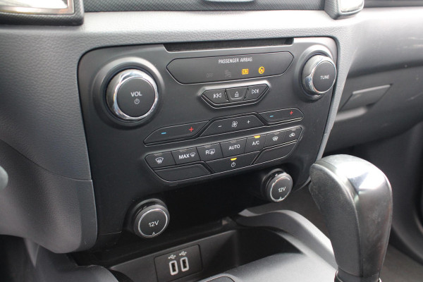 Ford Ranger 3.2 TDCi Wildtrak Supercab | cruise control adaptief | Parkeersensoren voor & achter