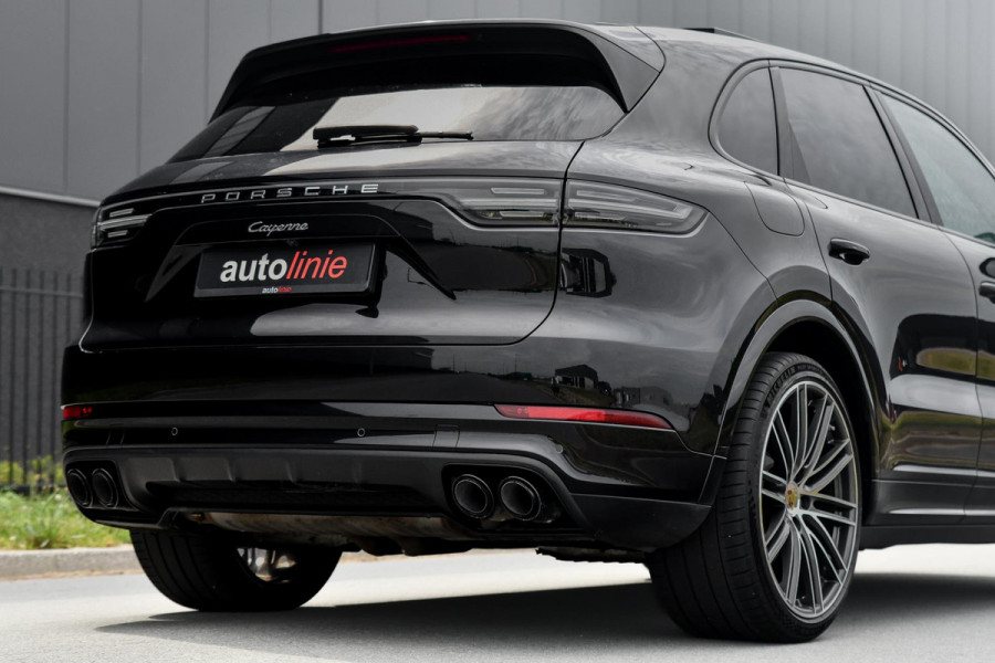 Porsche Cayenne 3.0 E-Hybrid. Sport Design, Chrono, Pano, 18 Weg, ACC, 360, Keyless, Luchtvering, Bose, Trekh, CarPlay!