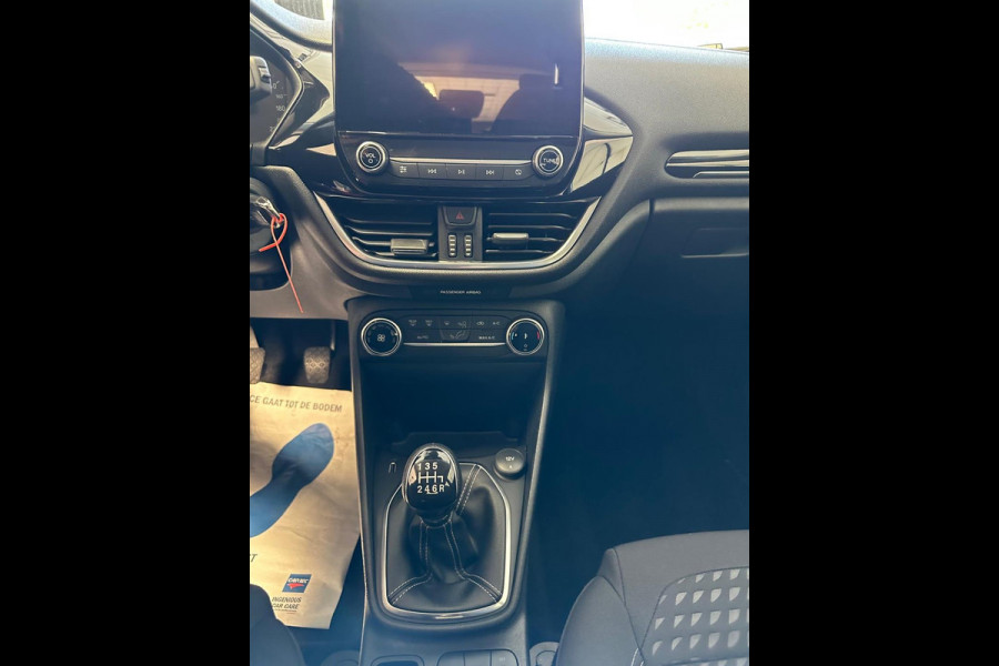 Ford Fiesta 1.0 EcoBoost Hybrid Titanium Apple Car Play en Android Auto Navigatie