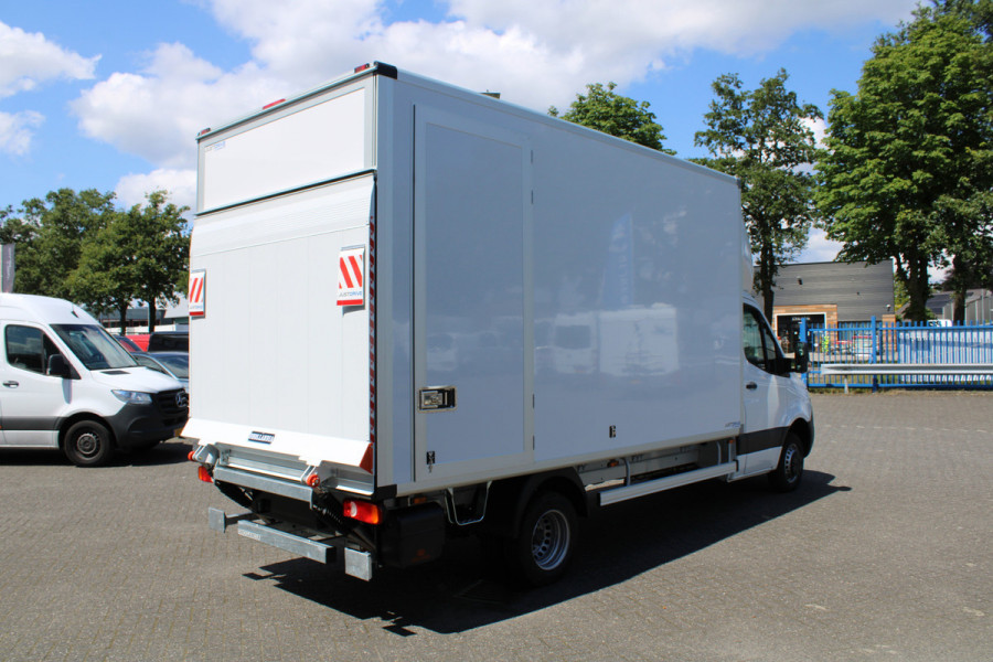 Mercedes-Benz Sprinter 517 CDI Bakwagen met laadklep 1000 kg Dhollandia laadklep, MBUX met navigatie, Geveerde stoel