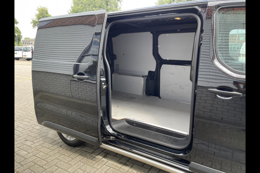 Opel Vivaro 1.5 CDTI 120pk L2H1 Edition / vaste prijs rijklaar € 20.950 ex btw / lease vanaf € 375 / dubbele schuifdeur / airco / cruise / camera / trekhaak / pdc voor en achter !