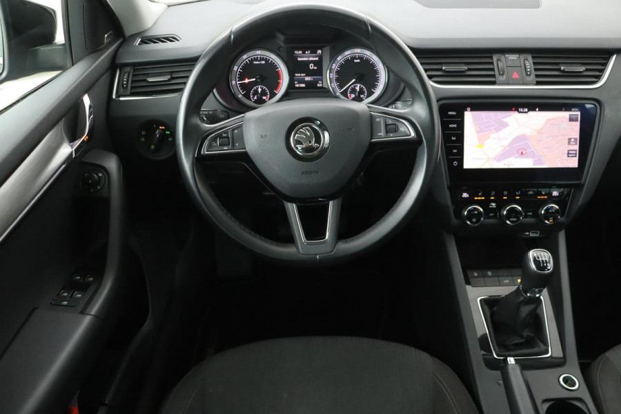 Škoda Octavia 1.0 TSI Style | 1e eigenaar | Stoelverwarming | Carplay | Full LED | Navigatie | Keyless | Canton | Cruise control