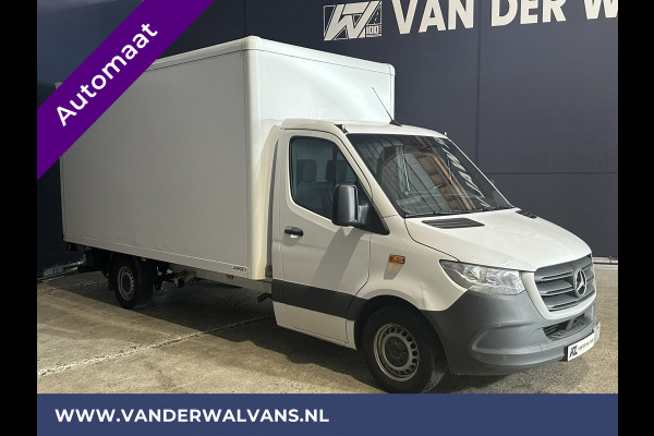 Mercedes-Benz Sprinter 316 CDI 163pk 7G-Tronic Automaat Bakwagen Laadklep Euro6 Airco | Camera Adaptieve Cruisecontrol, Chauffeursstoel, Apple Carplay & Android Auto, Bijrijdersbank