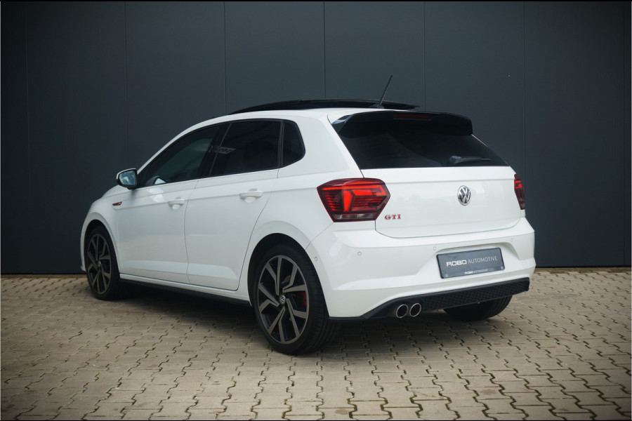 Volkswagen Polo 2.0 TSI GTI DSG | Panoramadak | Leer | Virtual | Camera | Automaat | NAP | Stoelverwarming | Led | Adaptive Cruise Control | Navigatie | Aut. Airco | Apple Carplay |