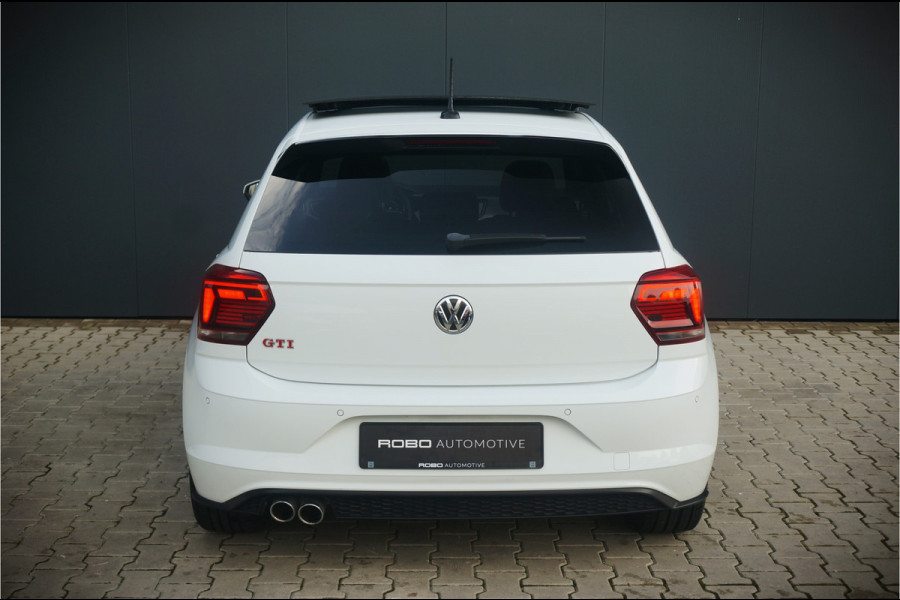 Volkswagen Polo 2.0 TSI GTI DSG | Panoramadak | Leer | Virtual | Camera | Automaat | NAP | Stoelverwarming | Led | Adaptive Cruise Control | Navigatie | Aut. Airco | Apple Carplay |