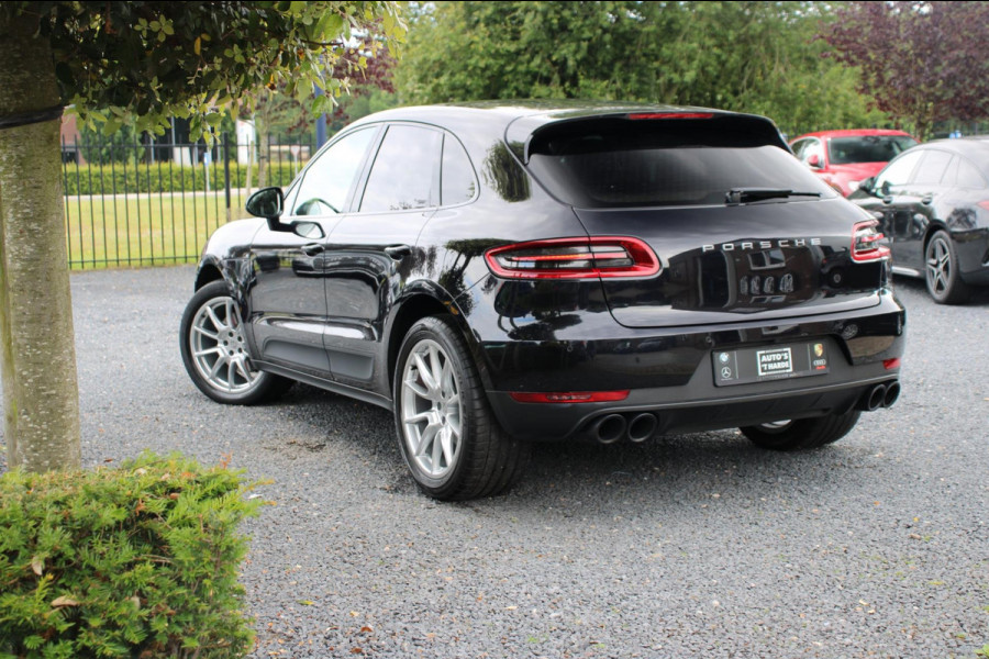 Porsche Macan 3.0 S 340 PK Luchtvering Trekhaak Camera Xenon Leder 20''