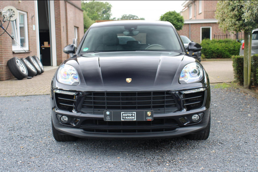 Porsche Macan 3.0 S 340 PK Luchtvering Trekhaak Camera Xenon Leder 20''