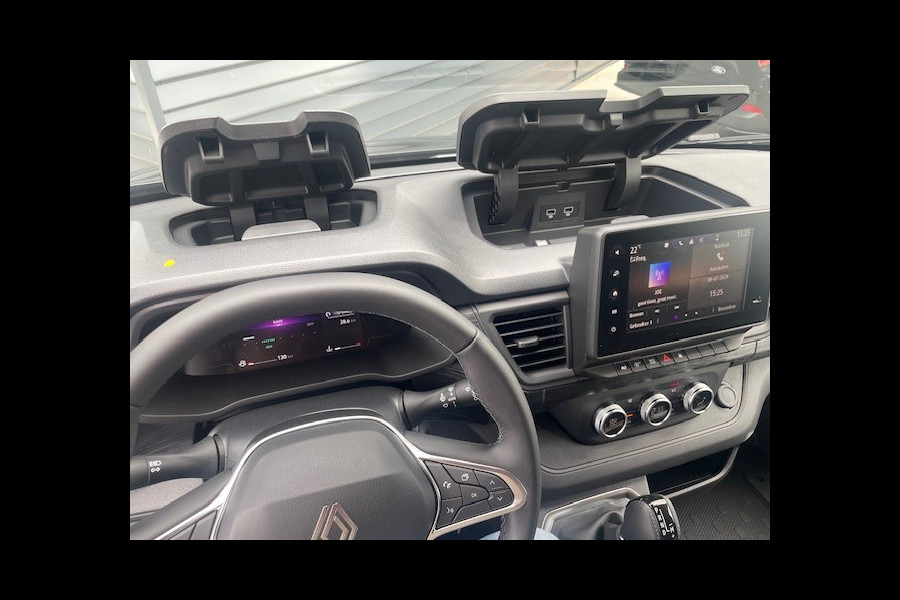 Renault Trafic 2.0 Blue DCI 150PK AUT EDC T30 L2H1 Camera / Navi apple Carplay / ECC