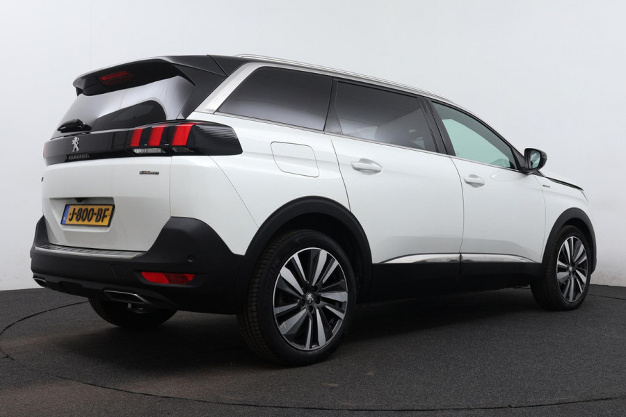 Peugeot 5008 1.2 PureTech GT-Line 7 Persoons! (NL-auto, Dealer OnderH, Navi, Camera, Parkeer sensoren V+A, Cruise Con, Etc)