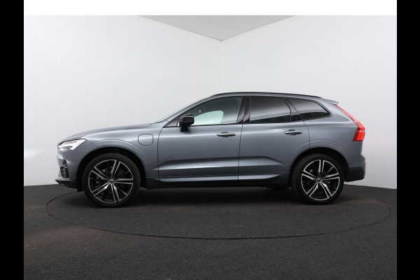 Volvo XC60 2.0 Recharge T8 AWD R-Design | Panorama | Camera |