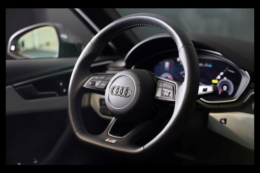 Audi A4 AVANT 2.0 TFSI S Line FACELIFT / AUT / Virtual Cockpit / Cruise Control / F1 / Open Panoramadak / MATRIX / Led / Pdc / 19