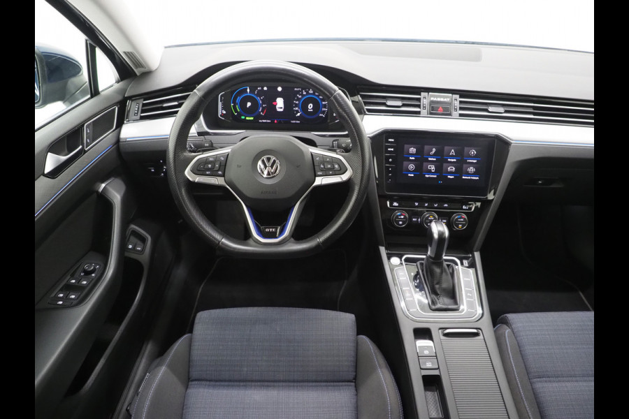 Volkswagen Passat Variant 1.4 TSI PHEV GTE | Virtual Cockpit | Carplay | LED | Keyless | Trekhaak