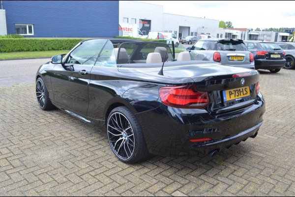 BMW 2 Serie Cabrio 220i High Exe M-sport