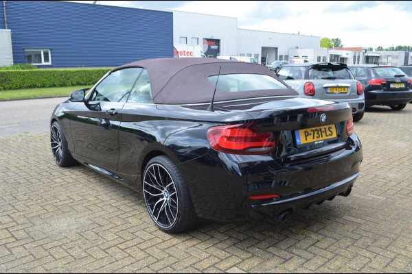 BMW 2 Serie Cabrio 220i High Exe M-sport